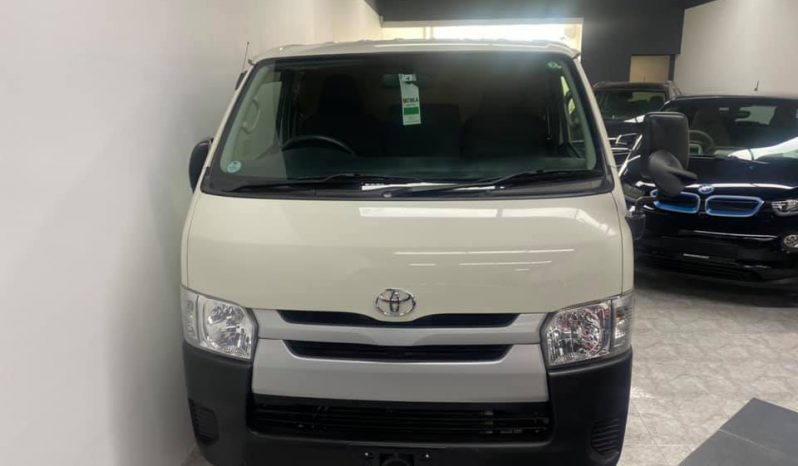 TOYOTA HIACE – 2017!!! – 3.0d – 3 Seater – Automatic – Ref:7209 full