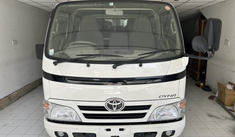 Toyota Toyoace 6 Seater – Can be driven with Licence B – 3.0d – 2016 full