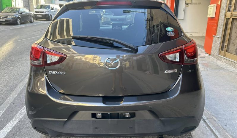 Mazda Demio Skyactive 2018 Petrol 1.3i full